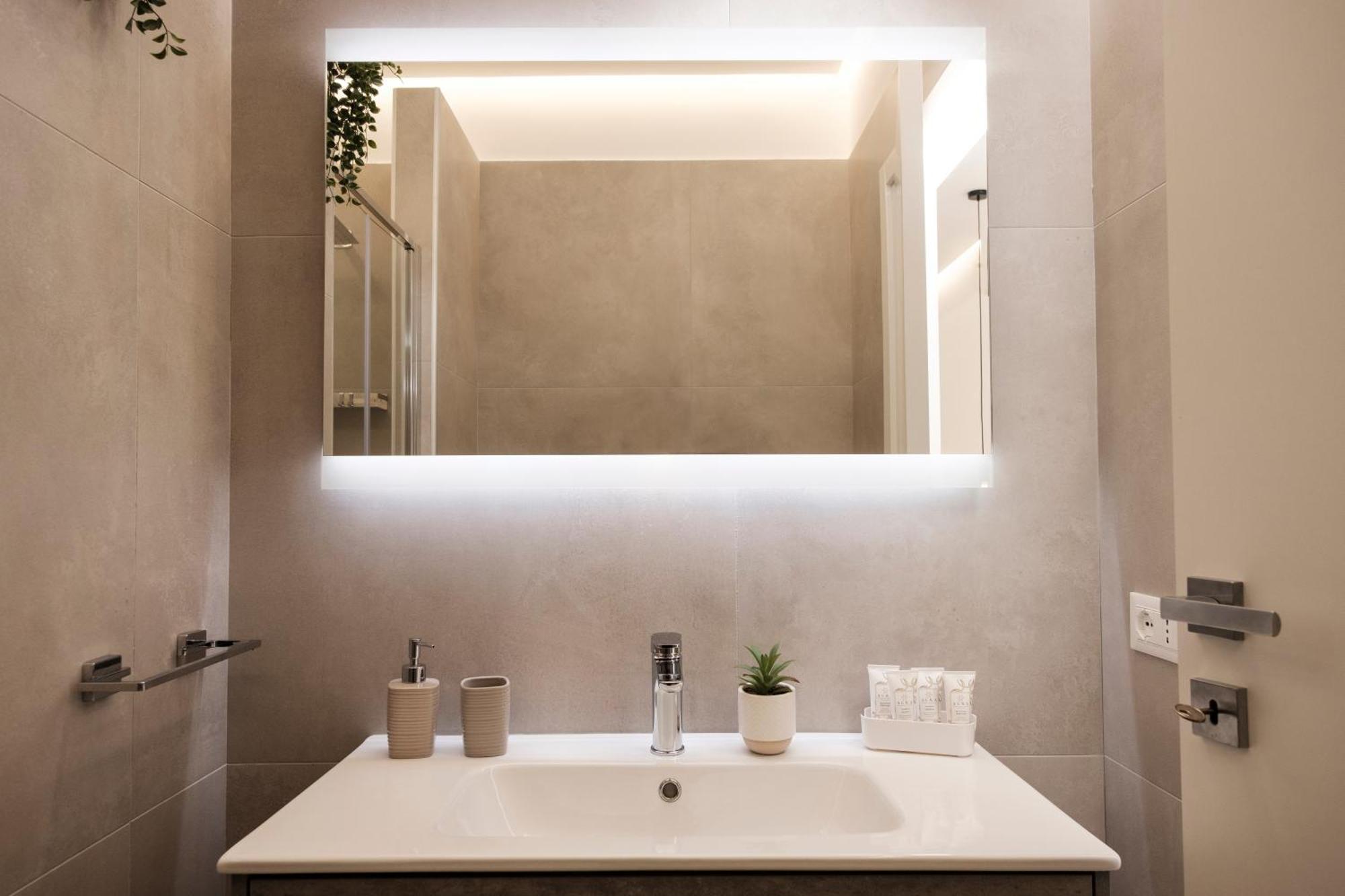 Pepoli Deluxe - Exclusive Apartment - Free Parking Trapani Exterior photo